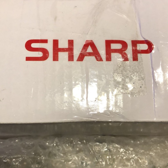 Sharp Alarm Clock - Picture 6 of 9